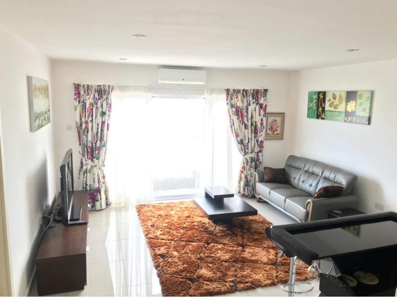 Gallery Apartments By Bestwest Hospitality Akra Dış mekan fotoğraf
